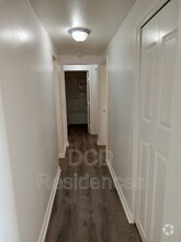 Building Photo - 11433 Mussel Dr