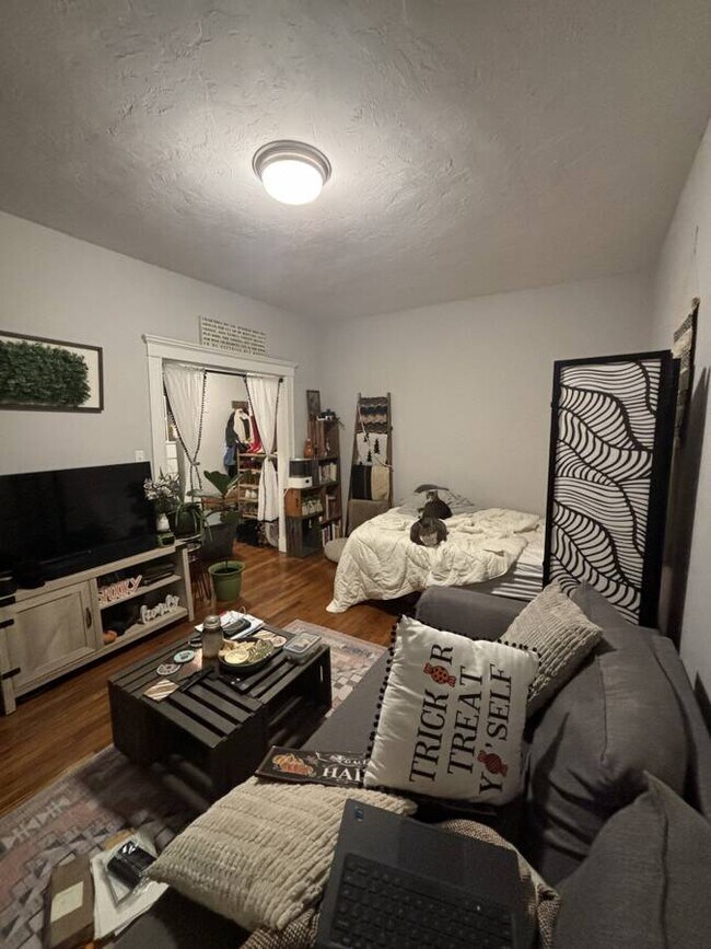 Foto del edificio - 4 Woodstock Ave