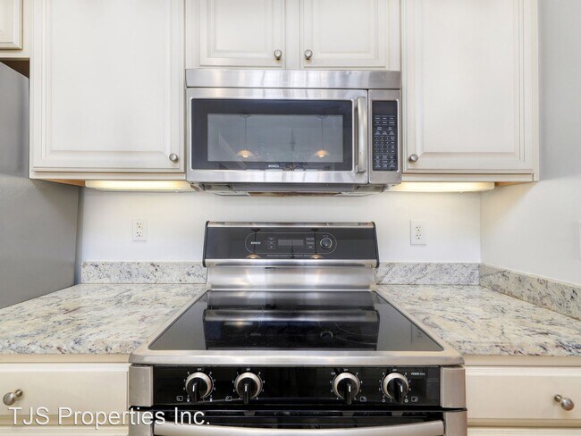 Foto del edificio - 1 br, 1 bath House - 408 Sky Sail Blvd