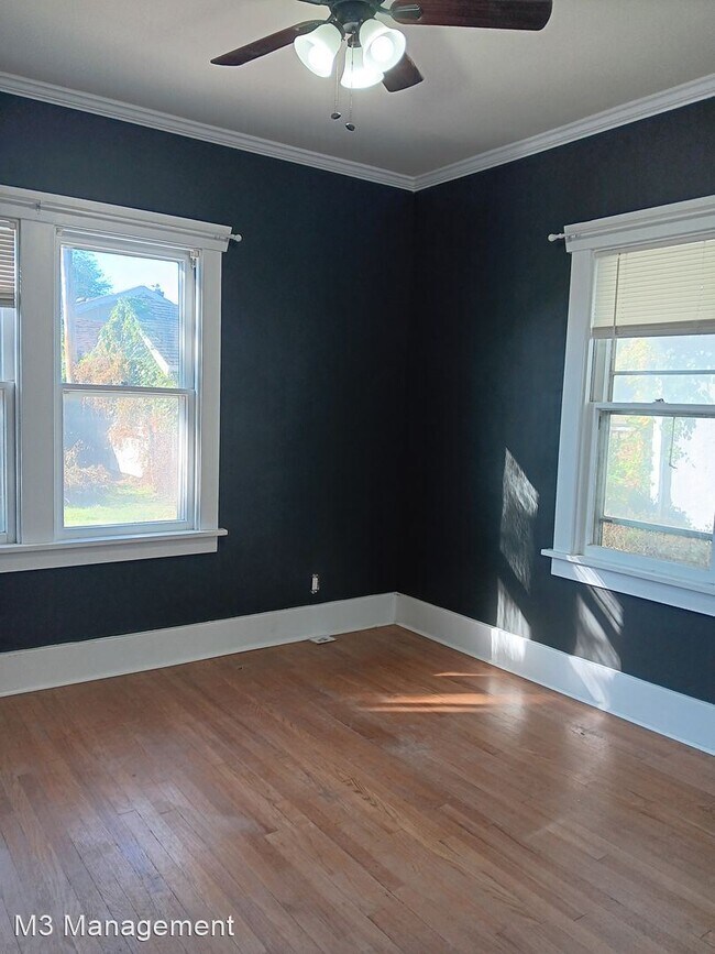 Foto del edificio - 3 br, 1 bath House - 2741 Titus Ave