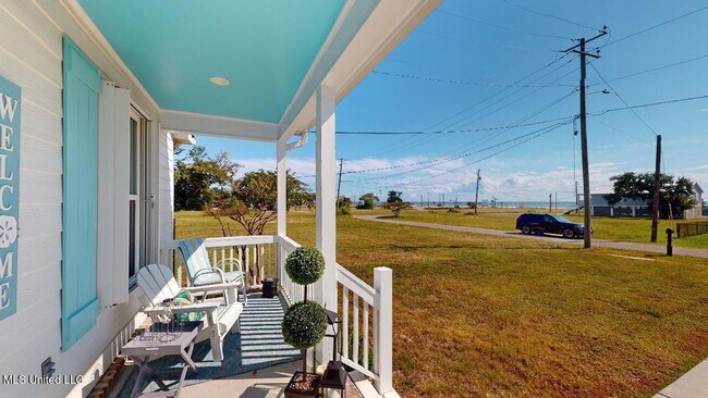 Foto del edificio - 1215 Ocean View Dr