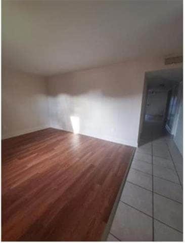 Foto del edificio - 7201 Salem Dr