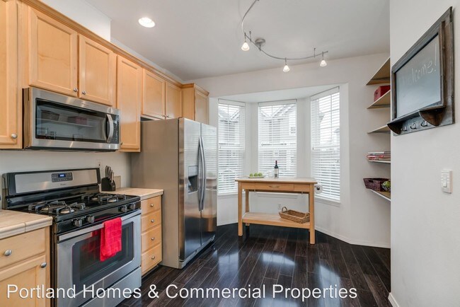 Foto del edificio - 2 br, 2.5 bath House - 15482 Brianne Ct