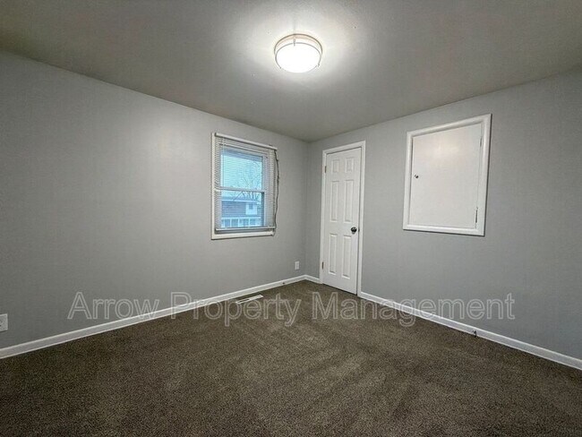 Foto del edificio - 5421 Benton St