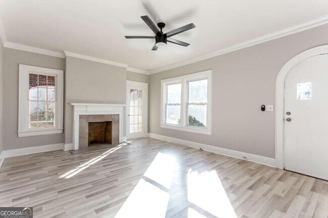 Foto del edificio - 1665 Beecher St SW