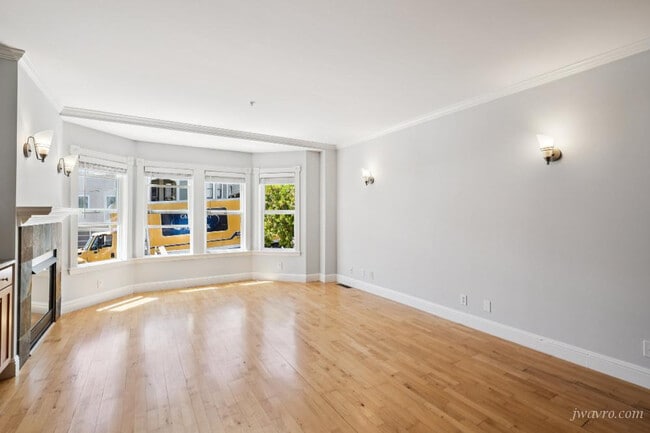 Building Photo - 330 Jersey St