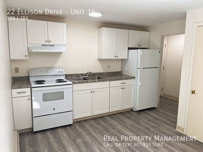 Building Photo - Cozy Modern Living in Barrington!