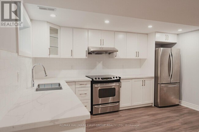 Building Photo - 588 Marksbury Rd