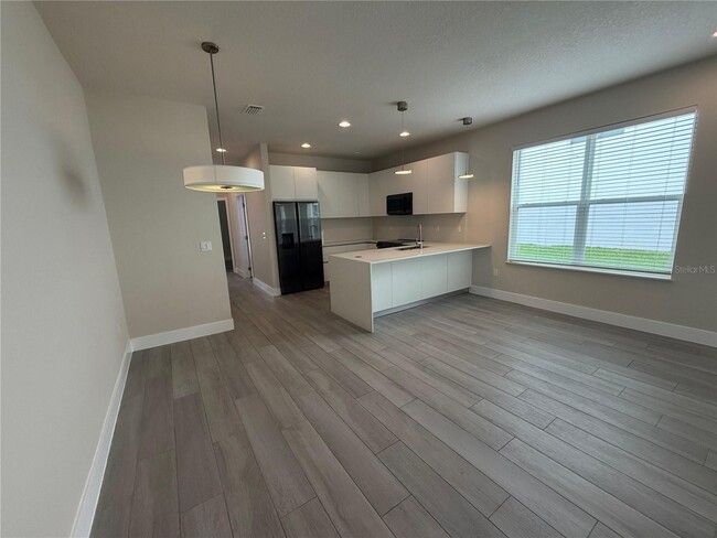 Foto del edificio - 17529 Hidden Forest Dr