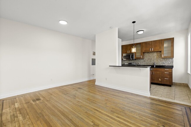 Foto del edificio - 340 Fairmount Ave