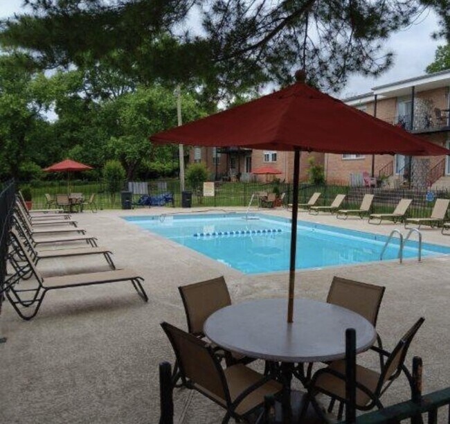 Pine Brook TN 1005 Hickory Hill Ln Hermitage, TN Apartments for