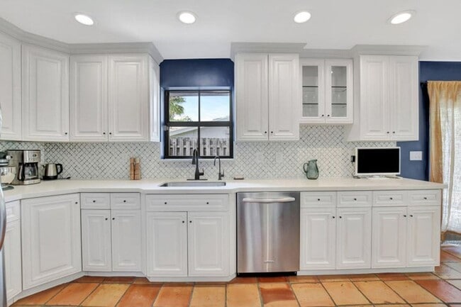 Photo - 801 SW 5th St House