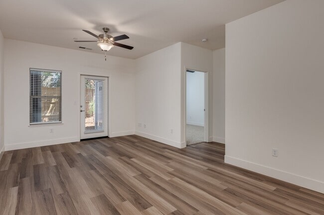 Interior Photo - Skyline Luxury Apartments