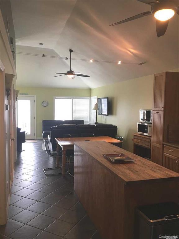 Foto del edificio - 86 Minnesota Ave