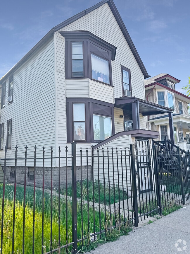 Building Photo - 11014 S State St
