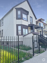 Building Photo - 11014 S State St