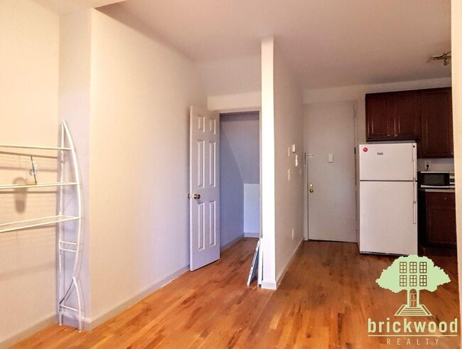 Foto del edificio - 413 Bushwick Ave