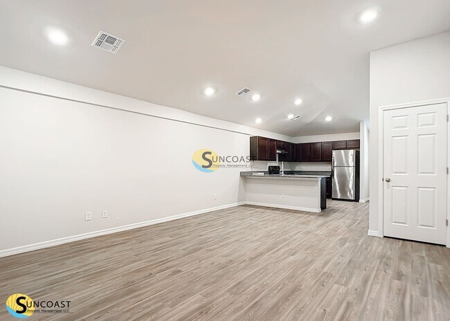 Building Photo - 26100 Explorer Rd