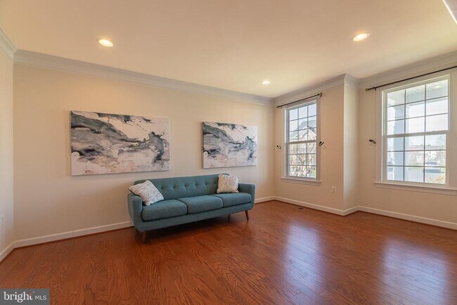 Building Photo - 41418 Nicholson Meadows Pl