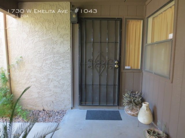 Building Photo - 1730 W Emelita Ave Unit 1043