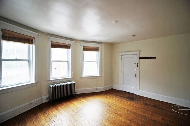 Foto del edificio - 3101 St Paul St