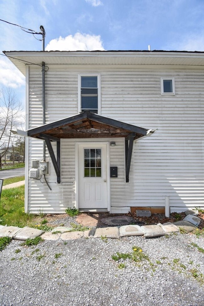 Building Photo - 18 Monument Orviston Rd