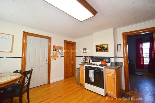Foto del edificio - 193 Cypress St