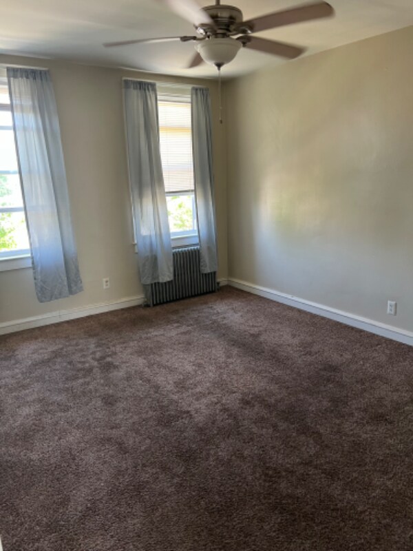 Building Photo - 2927 Edison Hwy