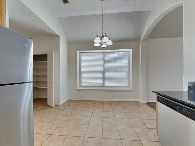 Foto del edificio - 30622 N Sulphur Creek Dr