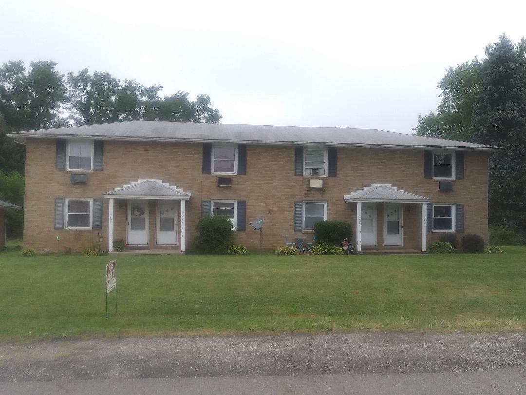 3899 Beech Hill Rd NW, North Canton, OH 44720 Townhome Rentals in
