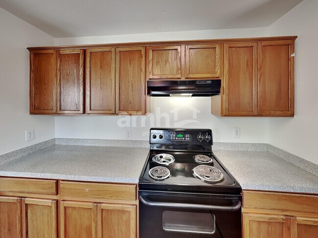 Foto del edificio - 4031 Arbor Heights