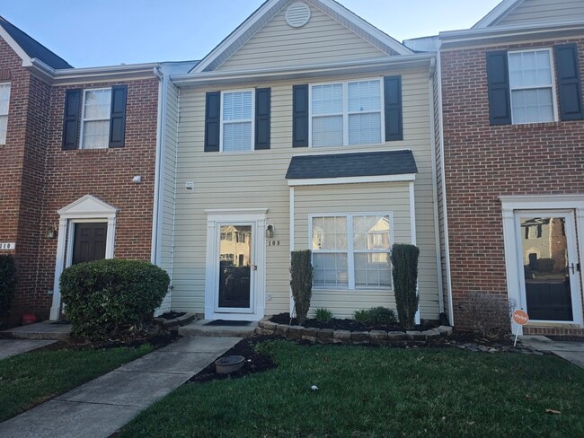 Building Photo - 103 Heritage Creek Way