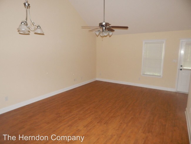 Building Photo - 5201 Greyfield Cir