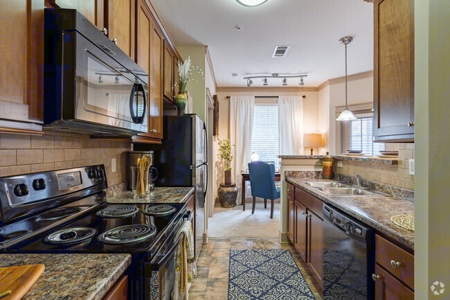 2BR, 2BA - 1,195SF - Kitchen - Avonlea Tributary