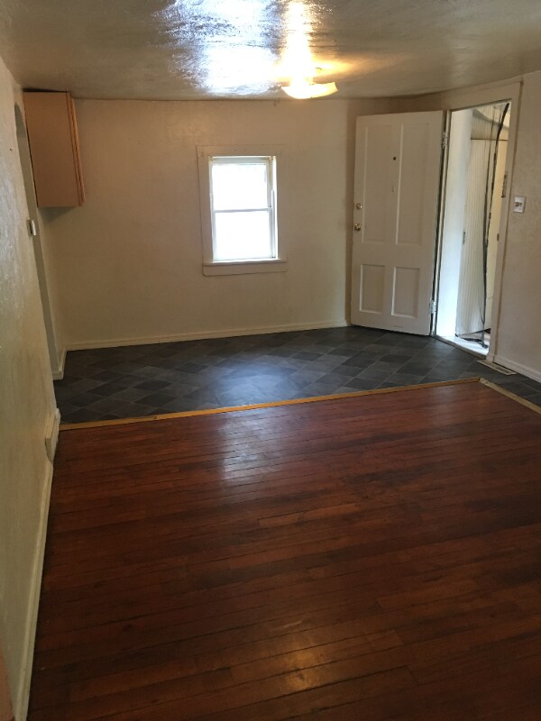 400 Macon Ave Unit 5, Cañon City, CO 81212 Room for Rent in Cañon