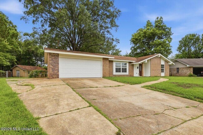 Building Photo - 3626 Wilcox Dr