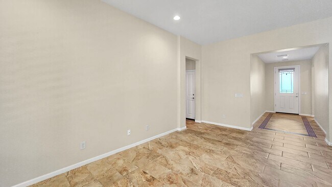 Foto del edificio - 55+ Amenity rich Pebble Creek community!