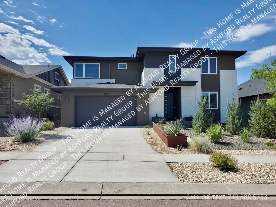 1279 Foothills Farm Way House Rental in Colorado Springs, CO