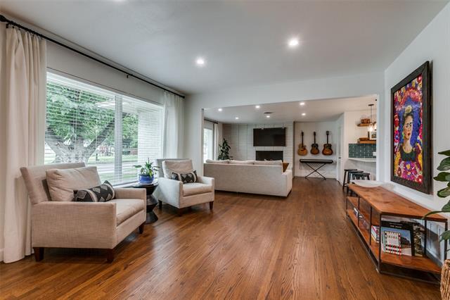 Foto del edificio - 9802 Mercer Dr