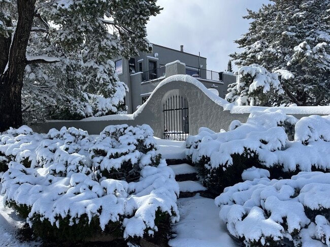 Building Photo - 2214 Nolte Dr