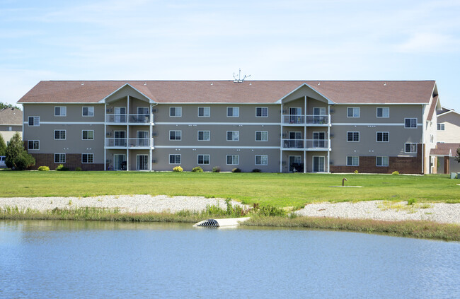 Foto del edificio - Eagle Lake Apartments