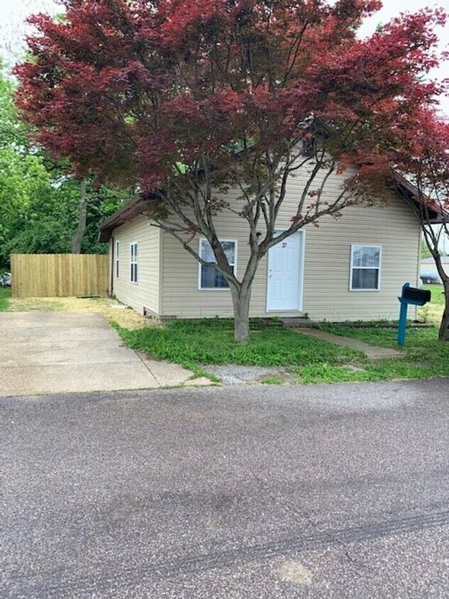 37 Crockett St, Sullivan, MO 63080 House Rental in Sullivan, MO