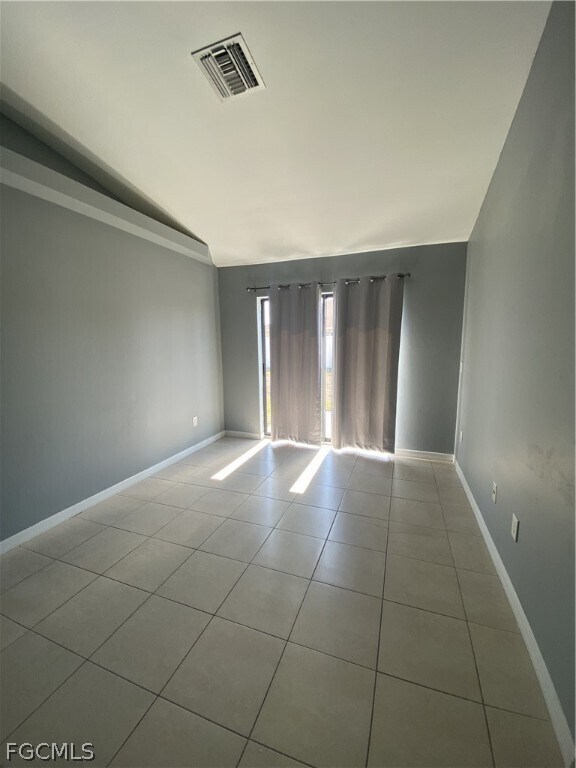 Foto del edificio - 928 SW 39th Terrace