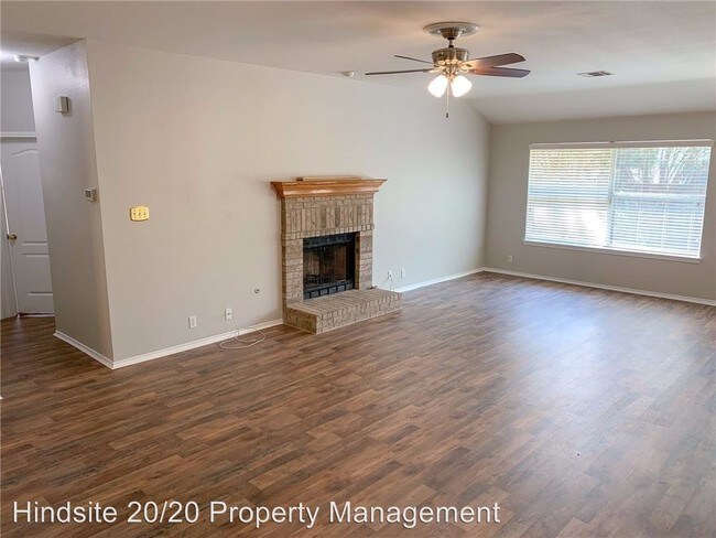 Building Photo - 3 br, 2 bath House - 2609 Glenwood Trail