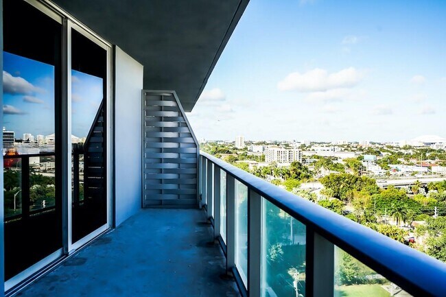 Foto del edificio - 1010 SW 2nd Ave