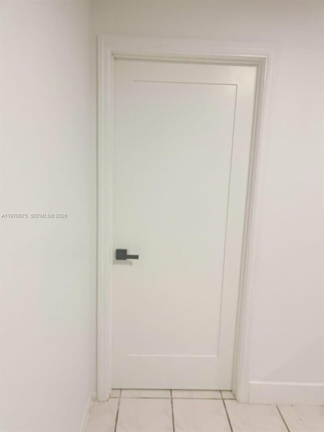 Foto del edificio - 5900 NW 20th St