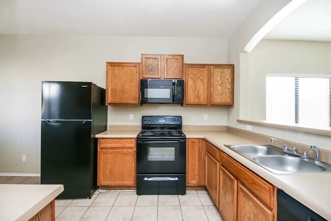 Foto del edificio - 903 W St Kateri Ave