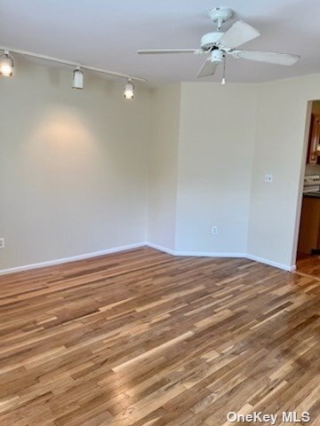 Foto del edificio - 22 Furwood Dr