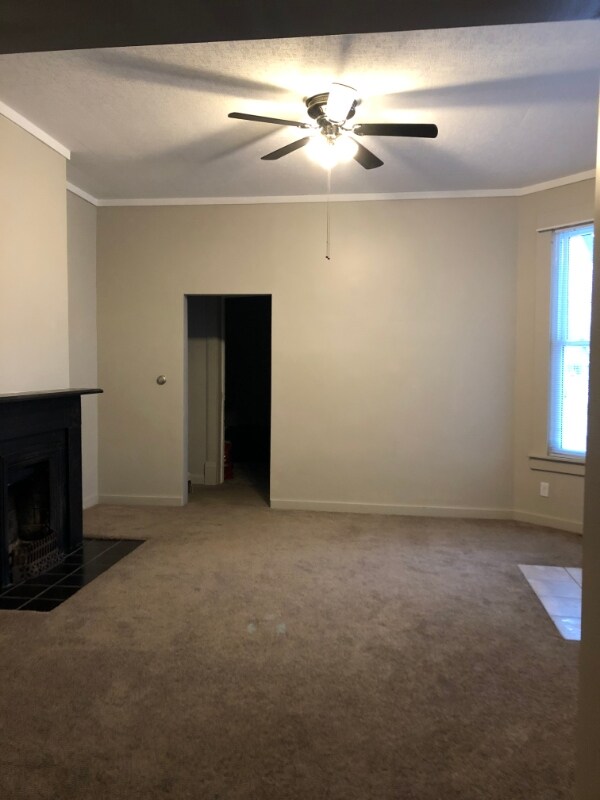 Building Photo - 1001 N Birney St