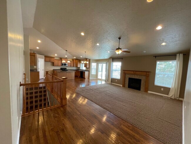 Building Photo - 13299 Ashwood Glen Way
